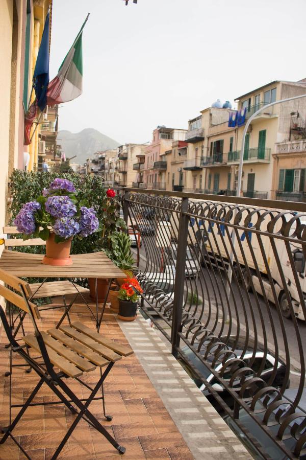 Casa Vacanze Dei Corsari Villa Palermo Exteriör bild